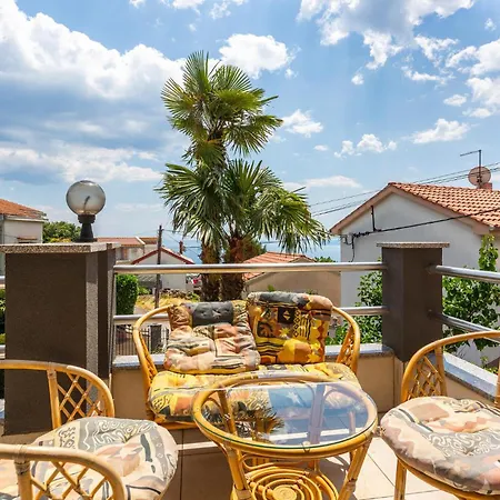 Gorgeous Home In Bregi Breza