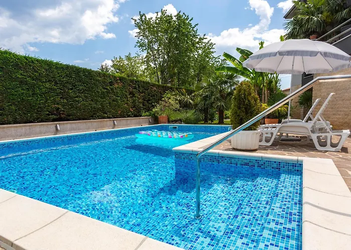 Lovely In Bregi With Wifi Tatil Evi Breza
